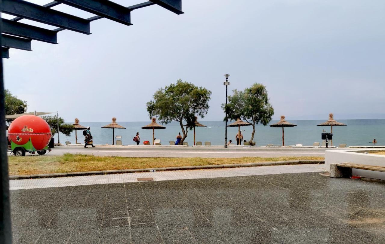 3 Room Apartment By The Beach - Free Parking Peraía Zewnętrze zdjęcie